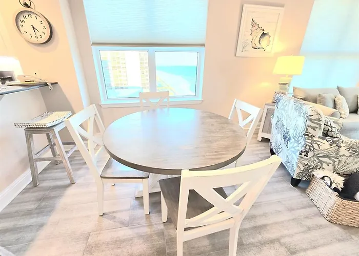 Crystal Shores 1101 Gulf Front Corner Unit Apartment *