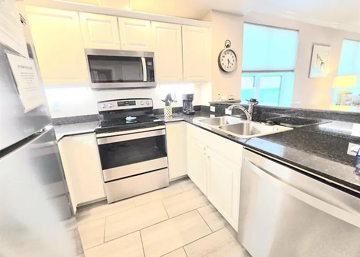 Apartment Crystal Shores 1101 Gulf Front Corner Unit