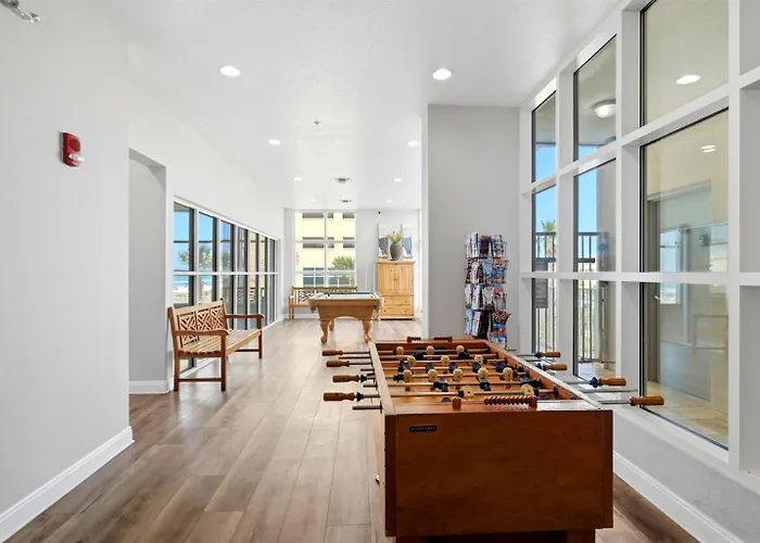 Apartment Crystal Shores 1101 Gulf Front Corner Unit *